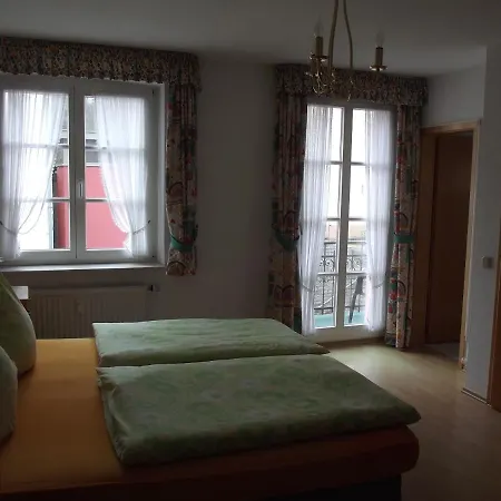 מלון Haus Irsfeld Waxweiler